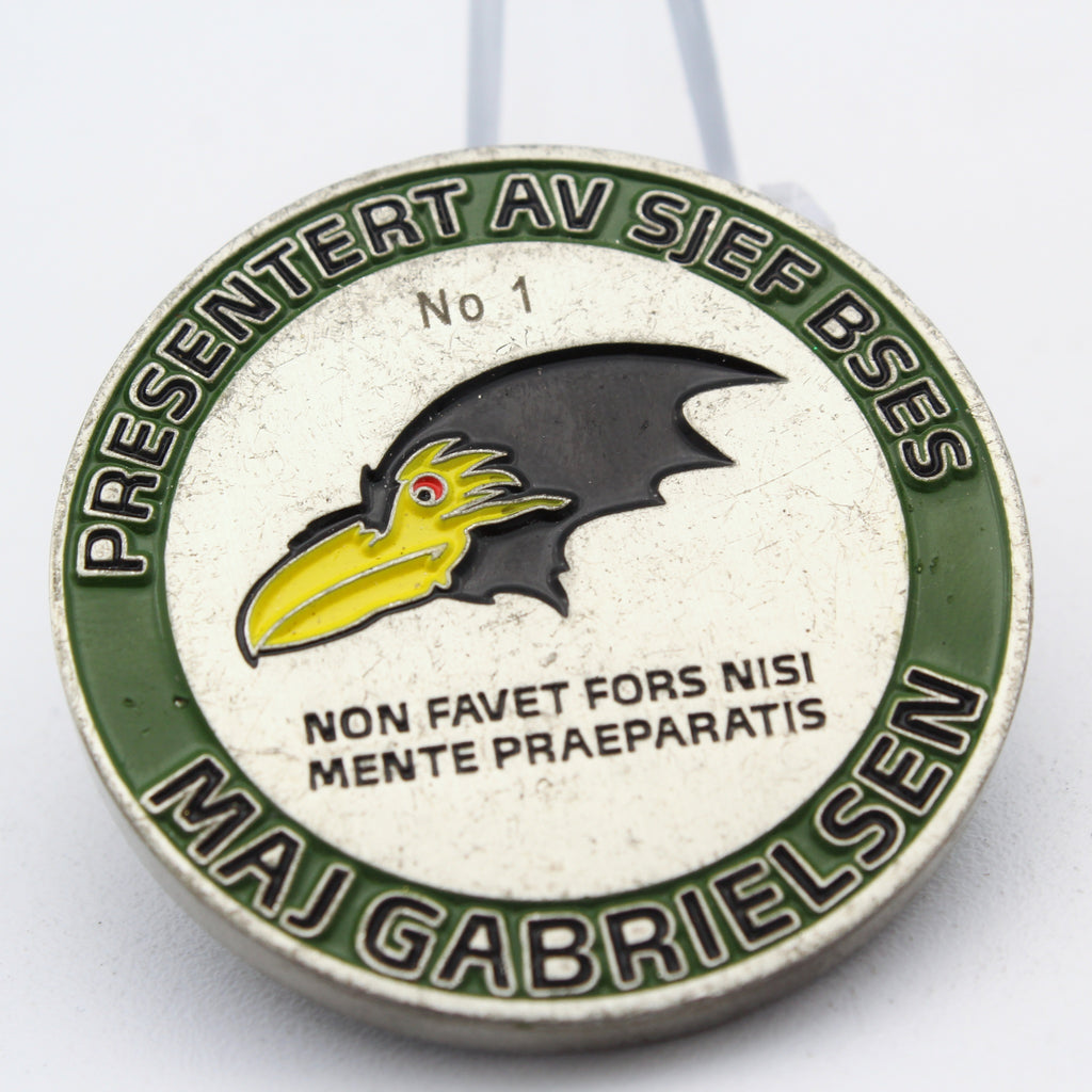 Norway Intelligence & Language NCO School Challenge Coin – Maj Gabrielsen (Green/Black)
