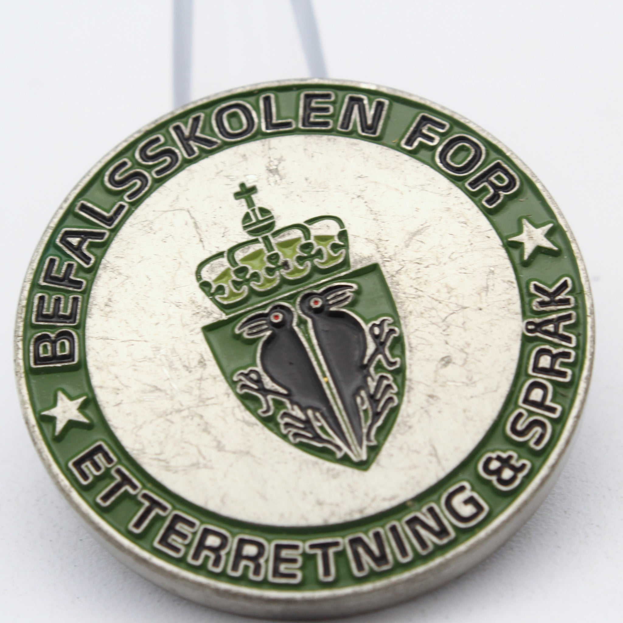 Norway Intelligence & Language NCO School Challenge Coin – Maj Gabrielsen (Green/Black)