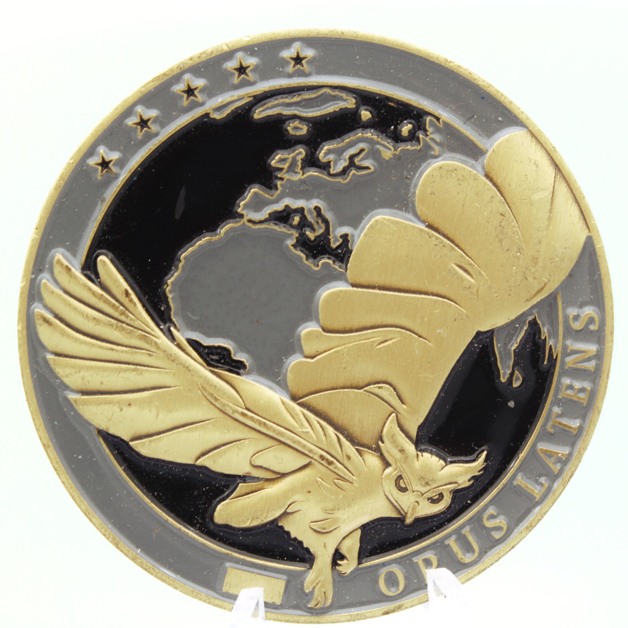 Dutch Intelligence & Security "In Veritatem Discernendo" Owl Challenge Coin – 2 Inch Copper - Pre-Owned