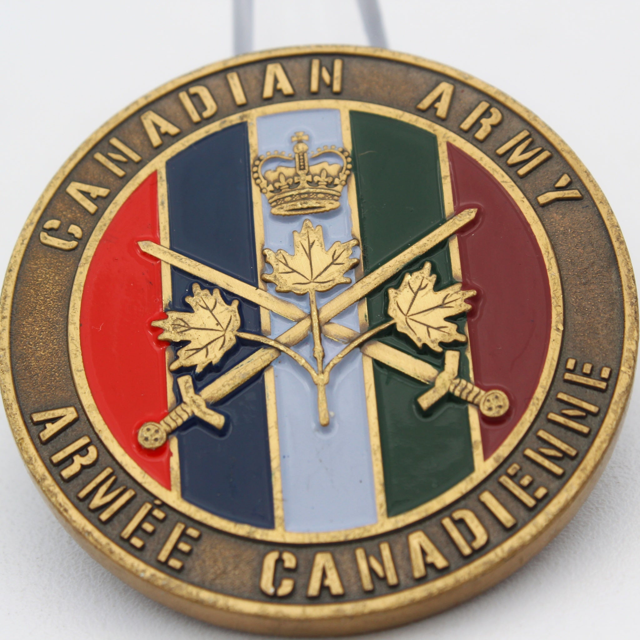 Canadian Army Paratroopers "Strong Proud Ready" Challenge Coin 1.75" Copper - Pre-Owned