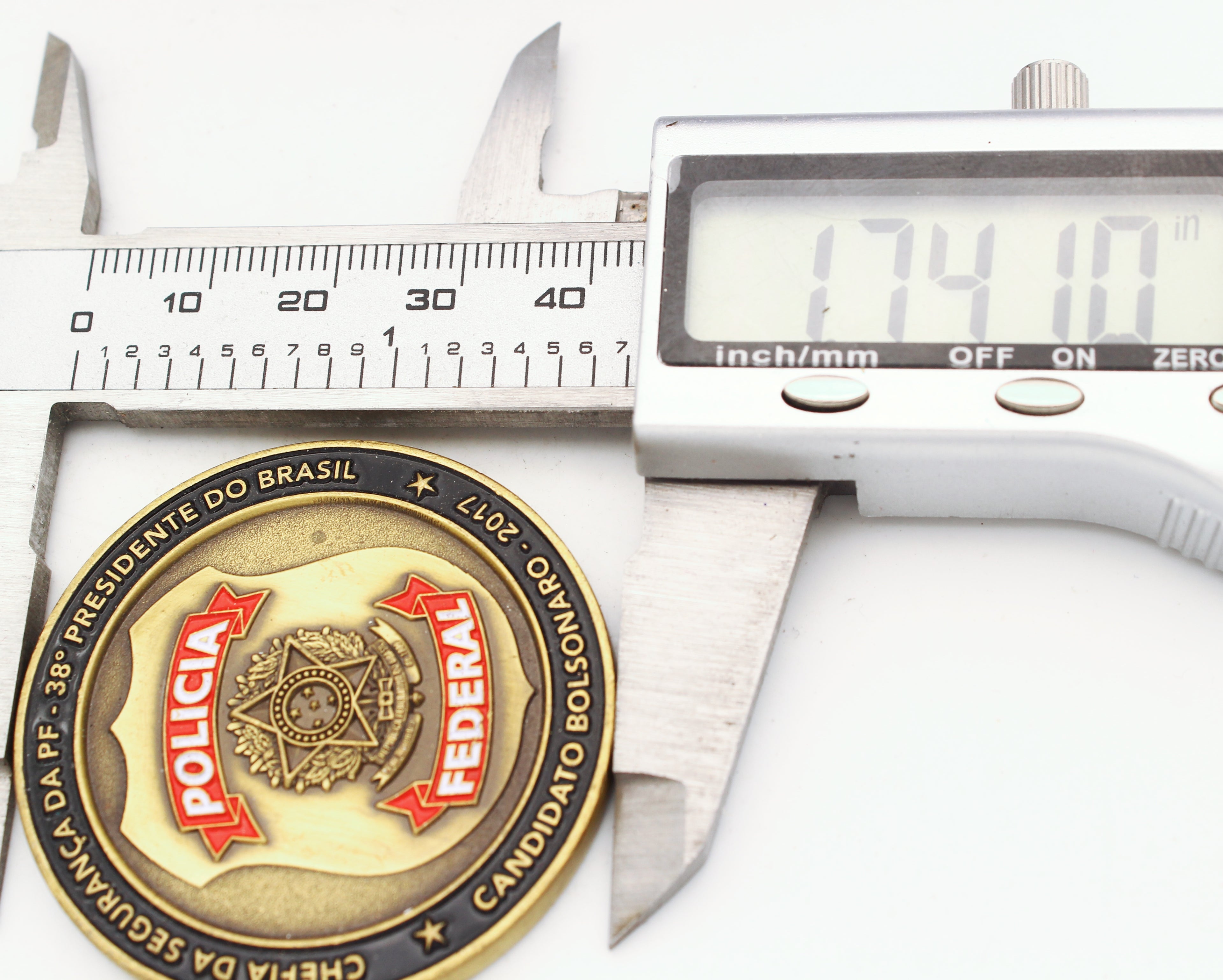 Polícia Federal Brazil Challenge Coin – Head of Security, 38th President Jair Bolsonaro (2017) 1.75" Copper - Pre-Owned