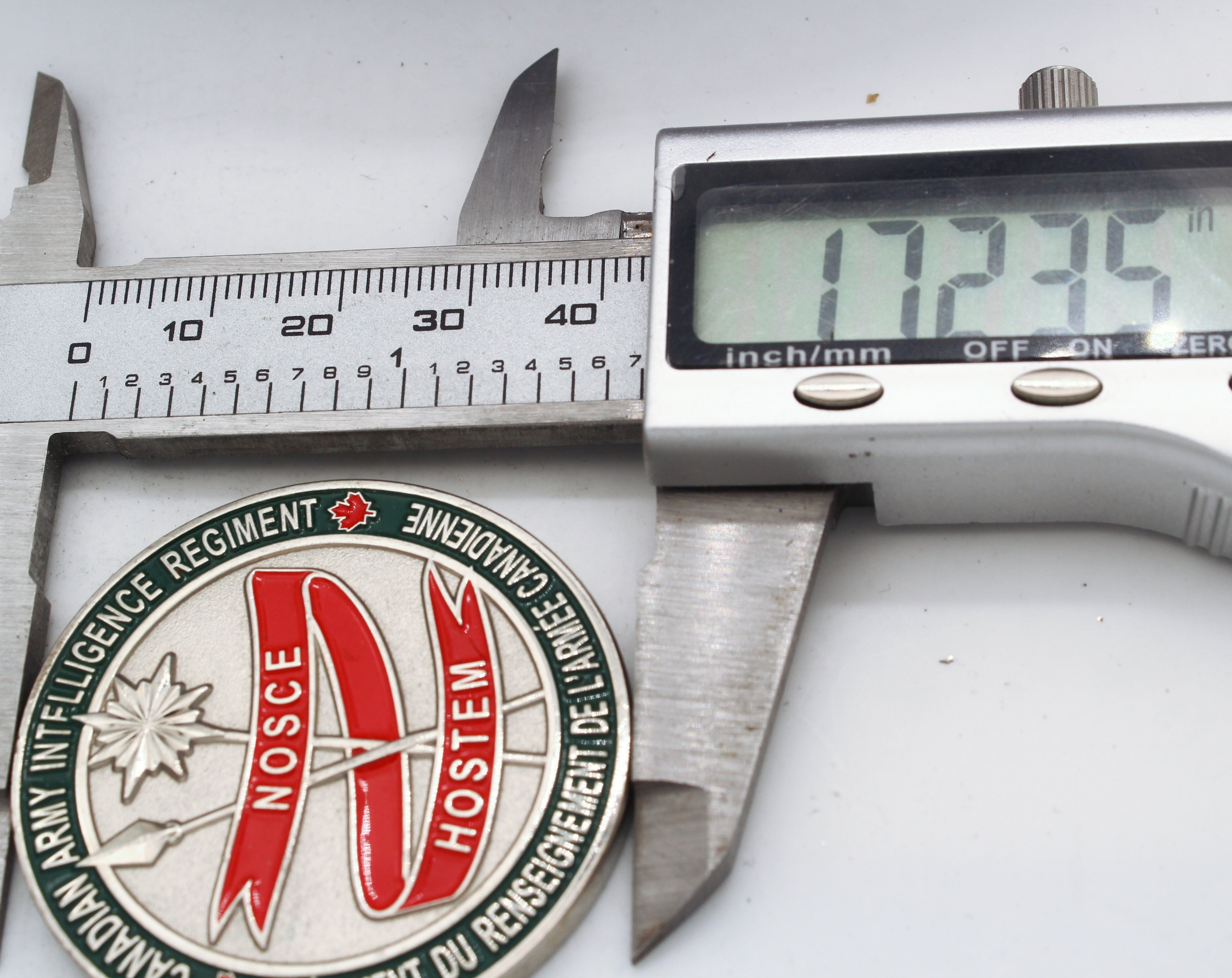 Canadian Army Intelligence Regiment Coin | Military Intelligence Challenge Coin 1.75″ - Pre-Owned