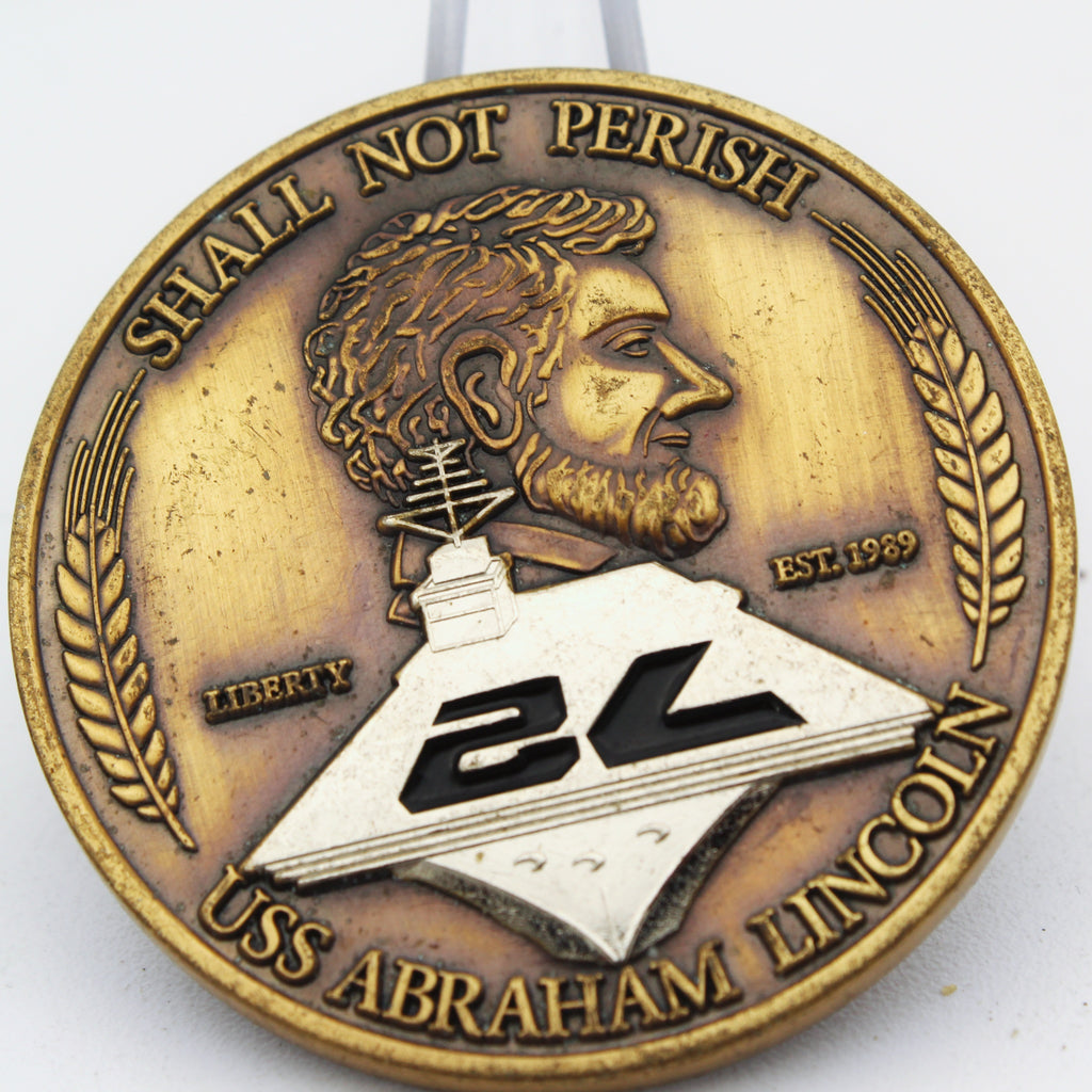 USS Abraham Lincoln CVN-72 Oath of Enlistment Challenge Coin – 1.75” Copper Pre-Owned Navy Collectible