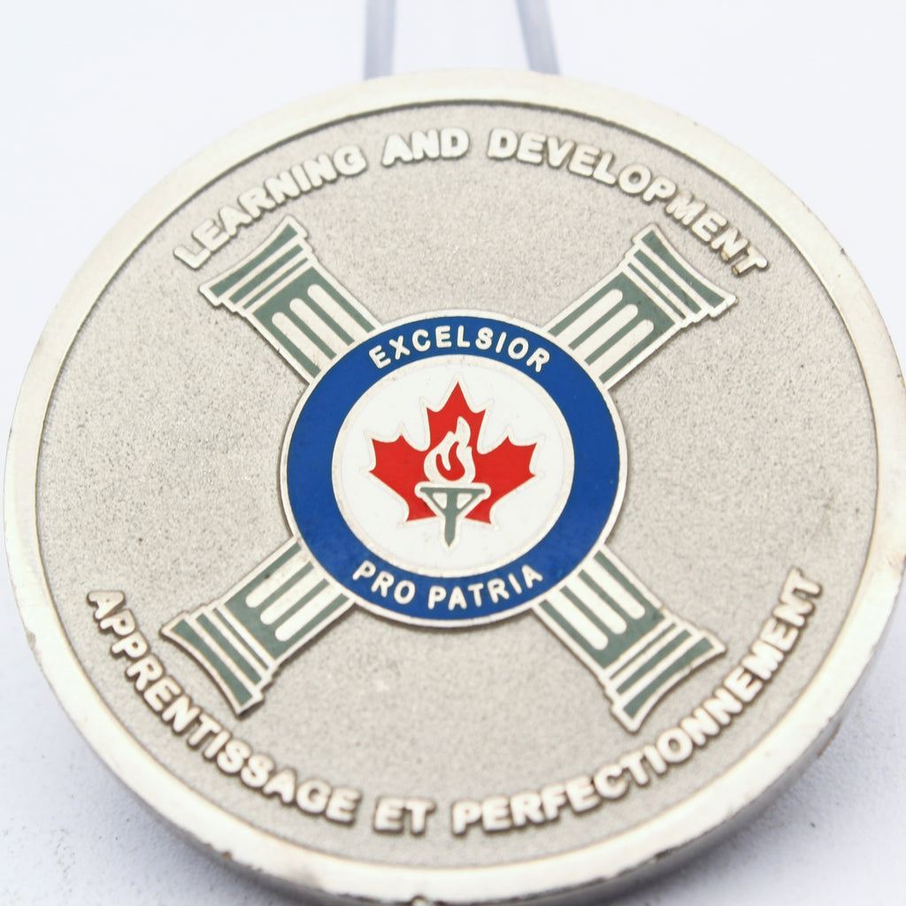 CSIS Canadian Security Intelligence Service Challenge Coin 1.75" | Learning & Development - Pre-Owned