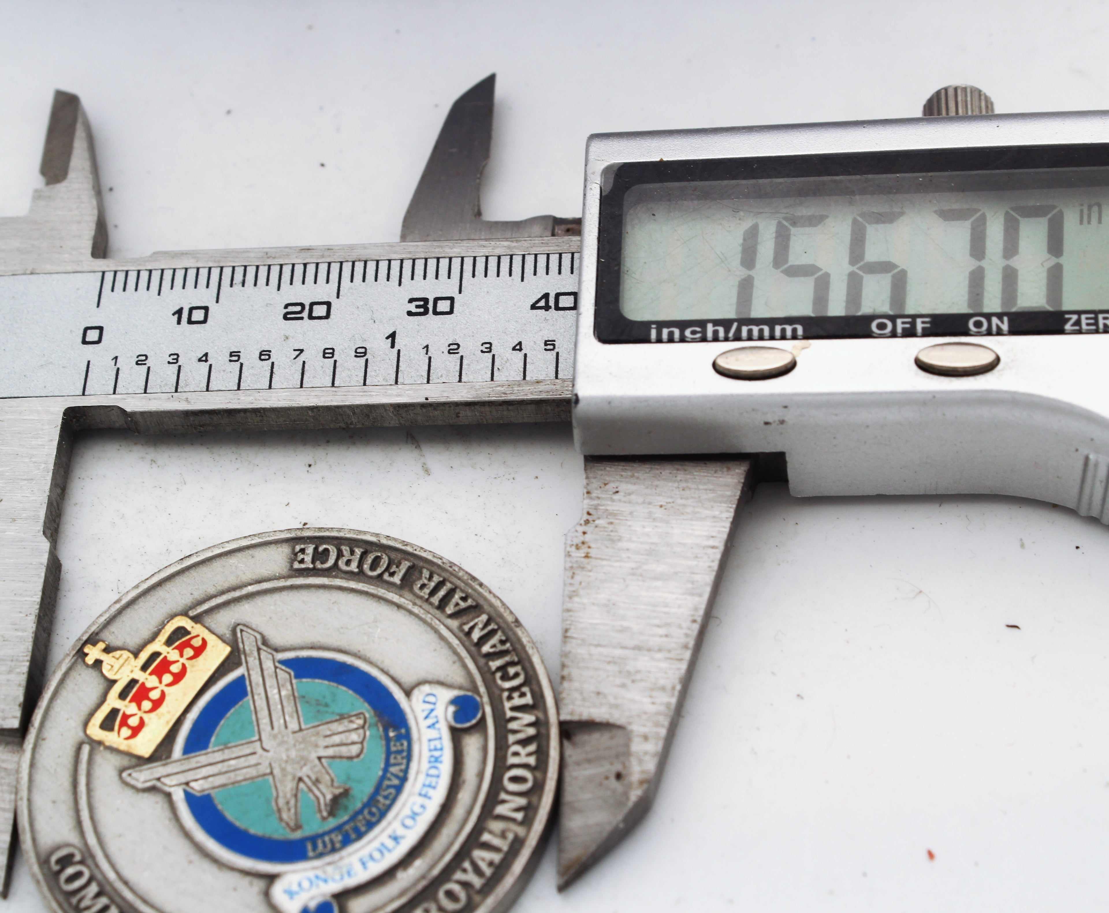 Royal Norwegian Air Force Commander Rolf Folland Challenge Coin | 1.5" Copper Pre-Owned Collectible
