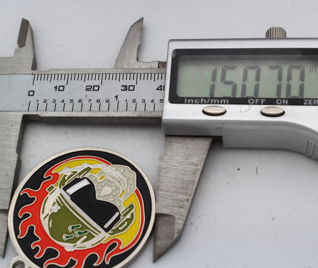 Dark Knights Skull Helmet Flames Challenge Coin Pendant 1.5” Copper Pre-Owned