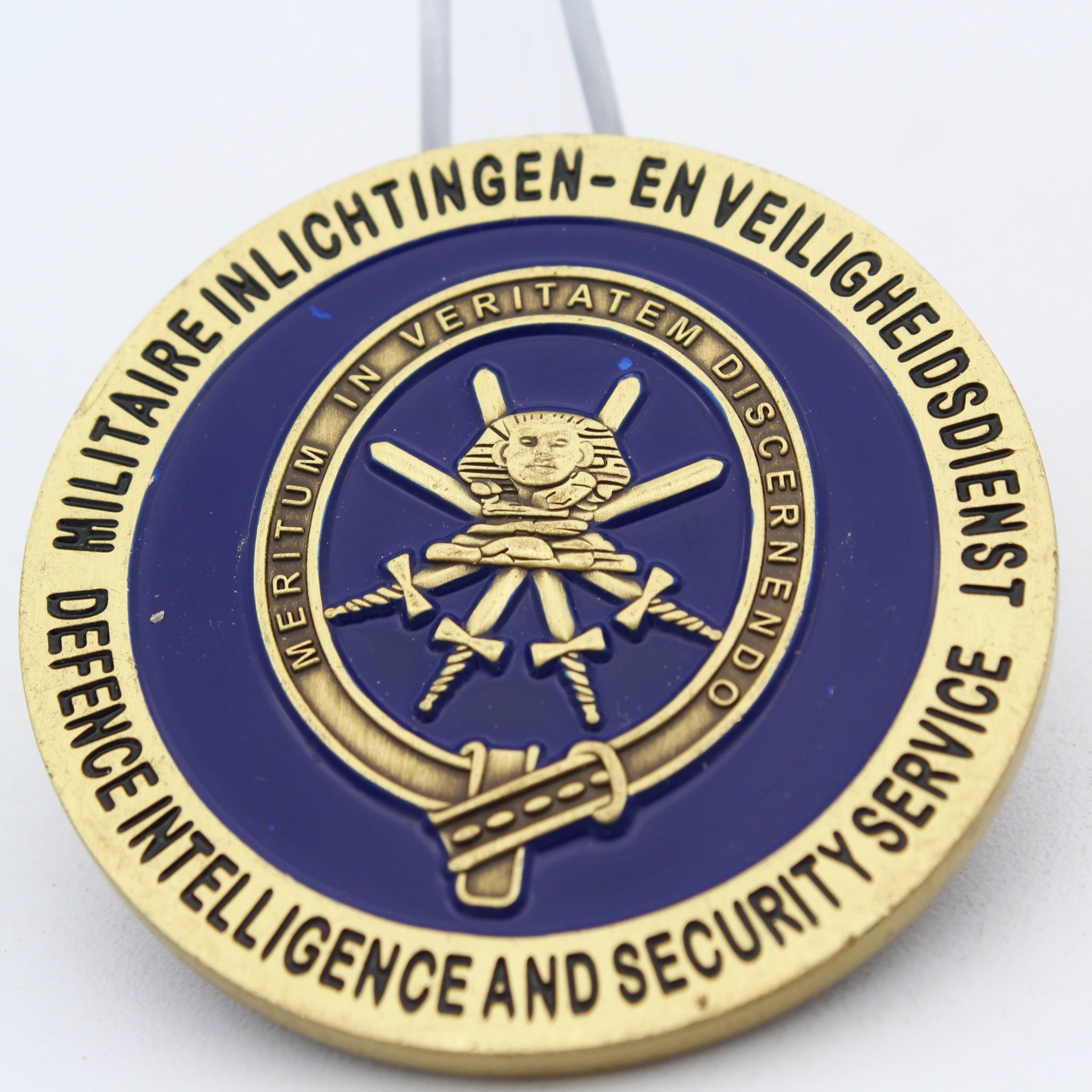 Netherlands Defence Intelligence and Security Service Lexicon Multitasking Enveilheidsdienst Challenge Coin Pre-Owned