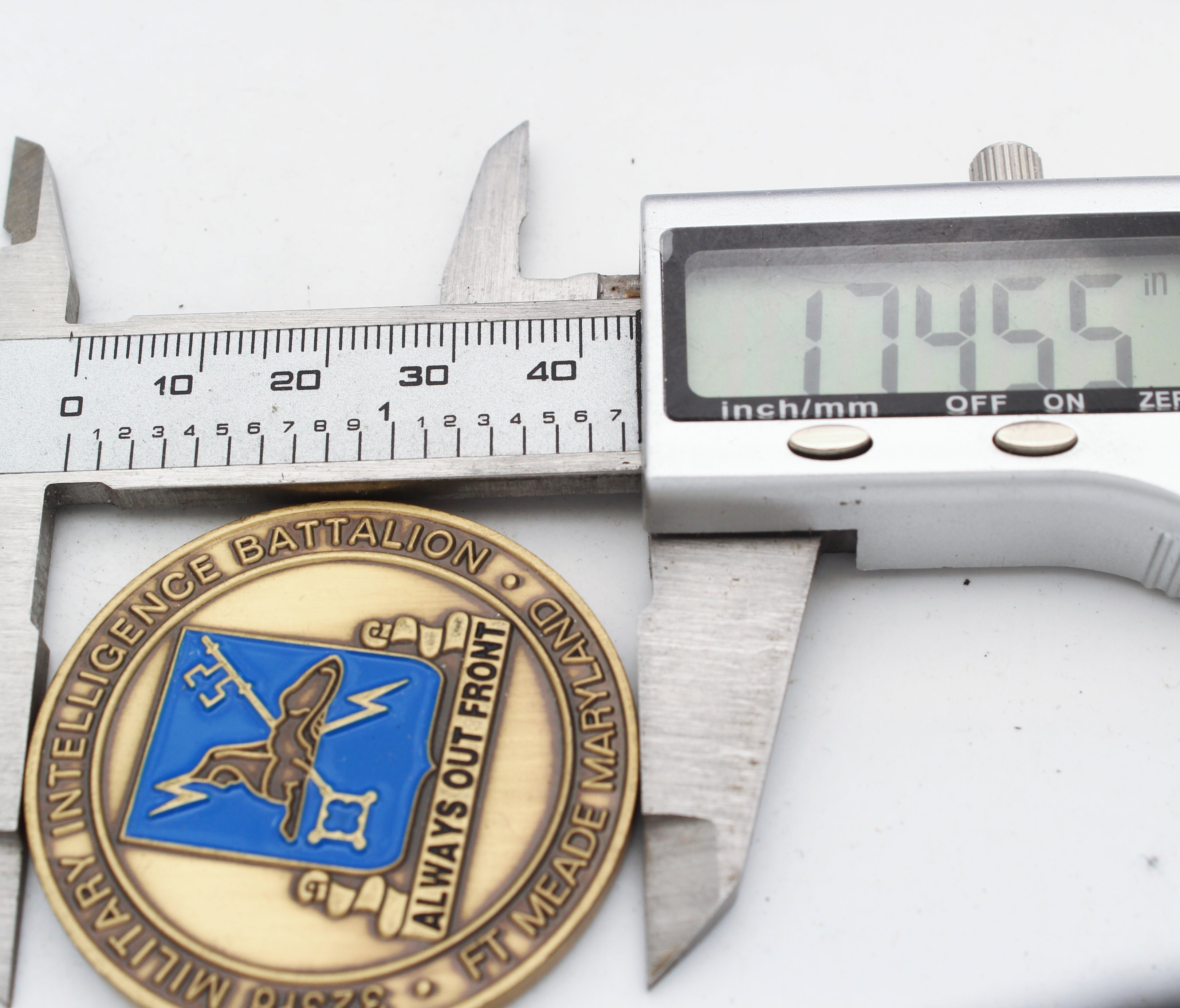 US Army 323rd Military Intelligence Battalion Challenge Coin 1.75” – Ft. Meade MD Pre-owned