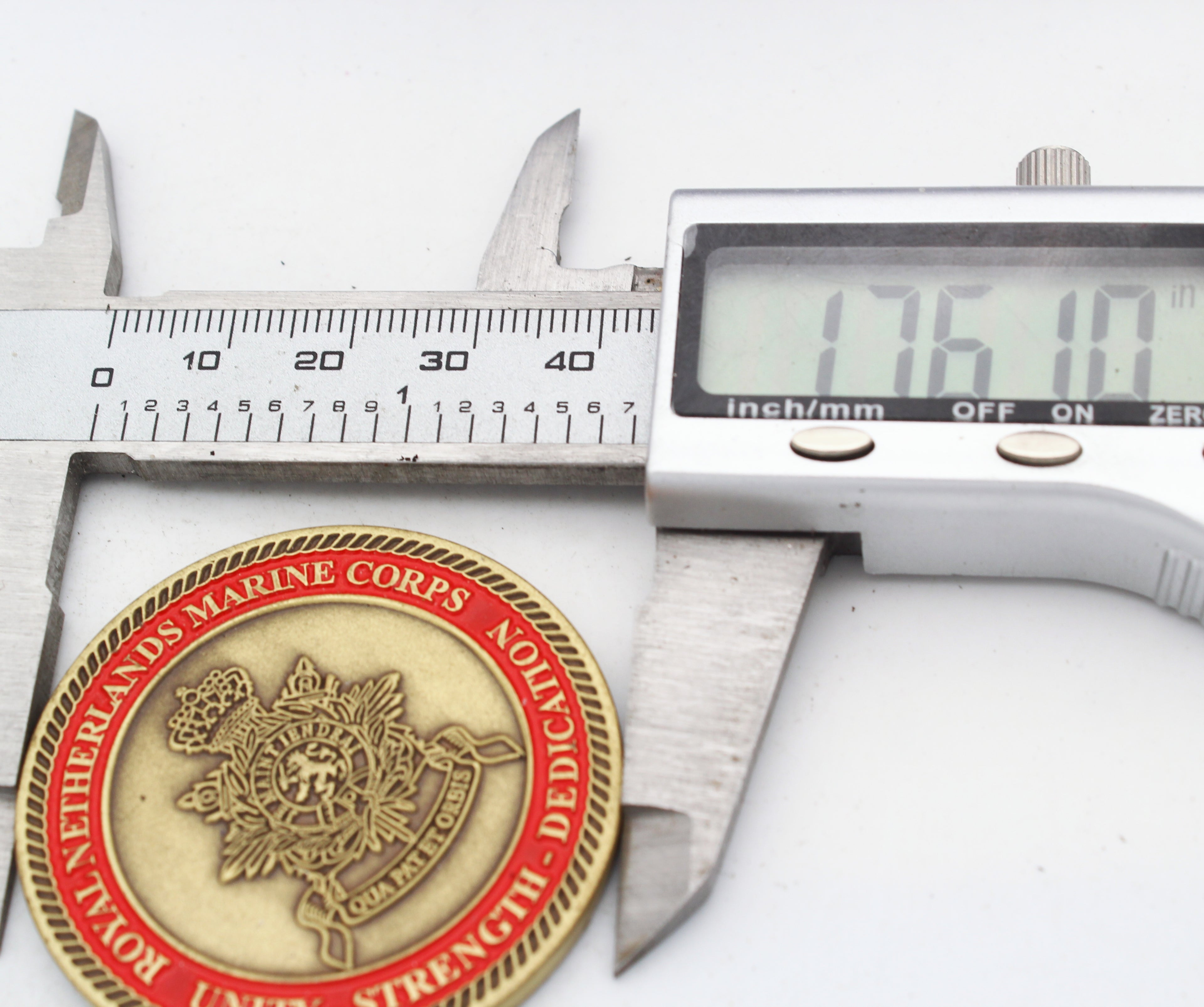 Royal Netherlands Marine Corps Reconnaissance Challenge Coin 1.75" Copper Pre-Owned