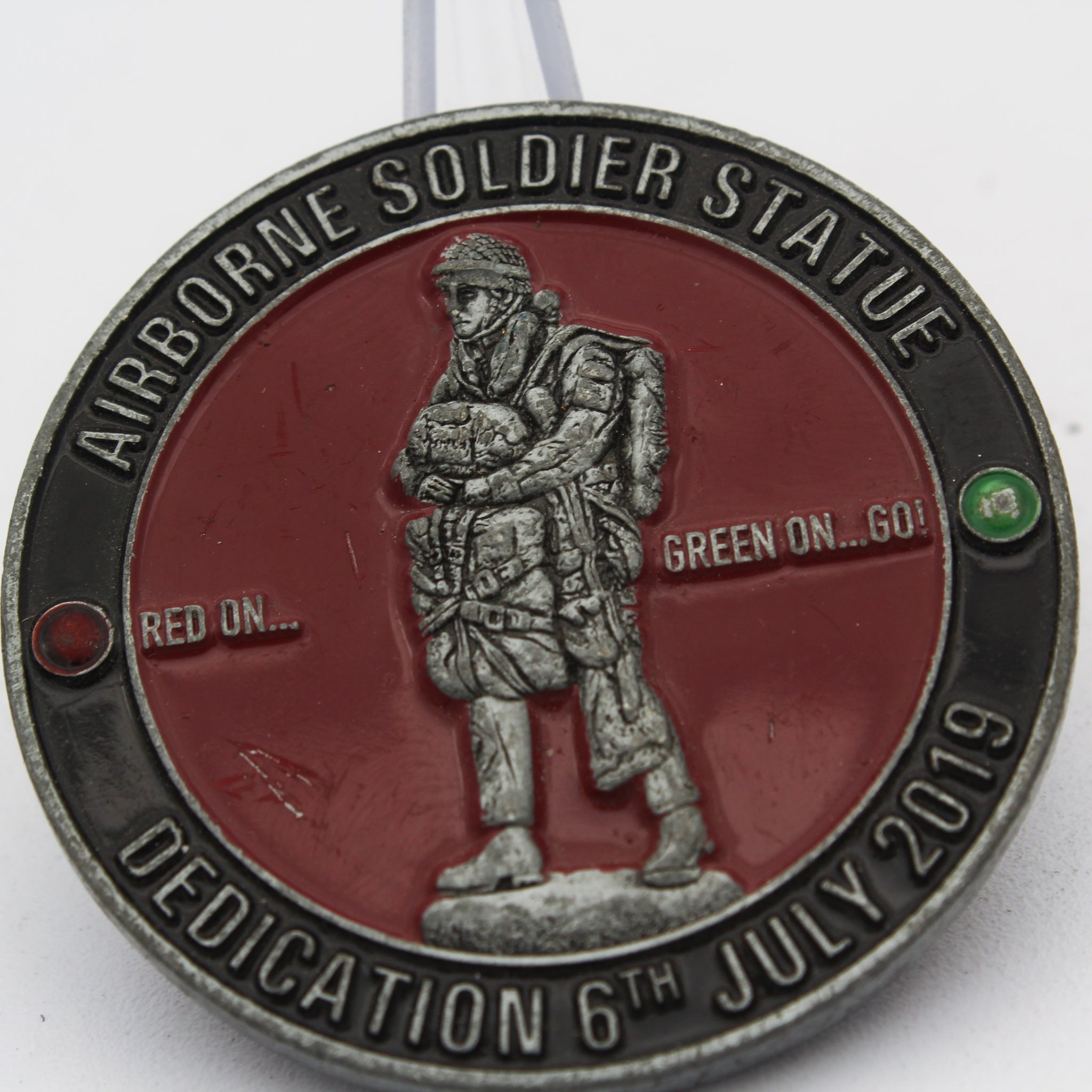 British Airborne Forces Brigade Challenge Coin 2 inch Copper Medal Aldershot 2000 Statue 2019