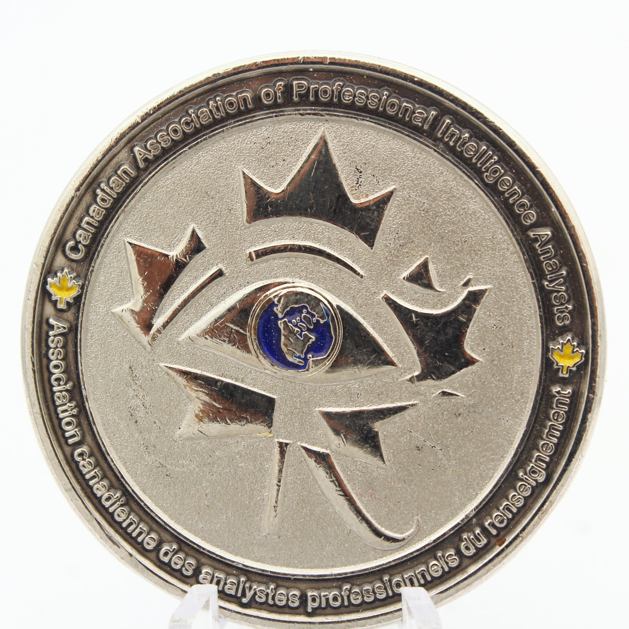 Canadian Association of Professional Intelligence Analysis CAPIA ACAPR Challenge Coin 1.75" Pre-owned