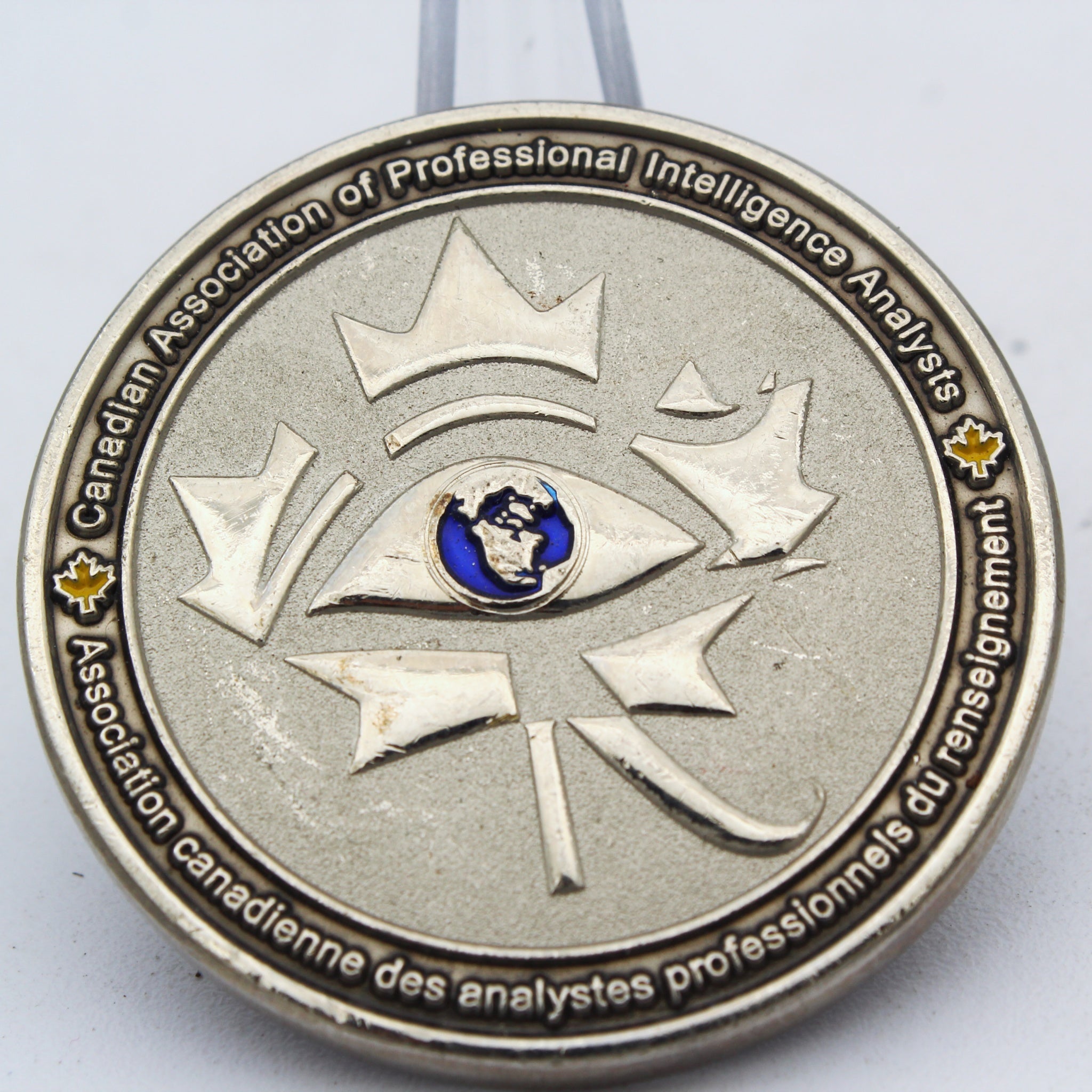 Canadian Association of Professional Intelligence Analysis CAPIA ACAPR Challenge Coin 1.75" Pre-owned
