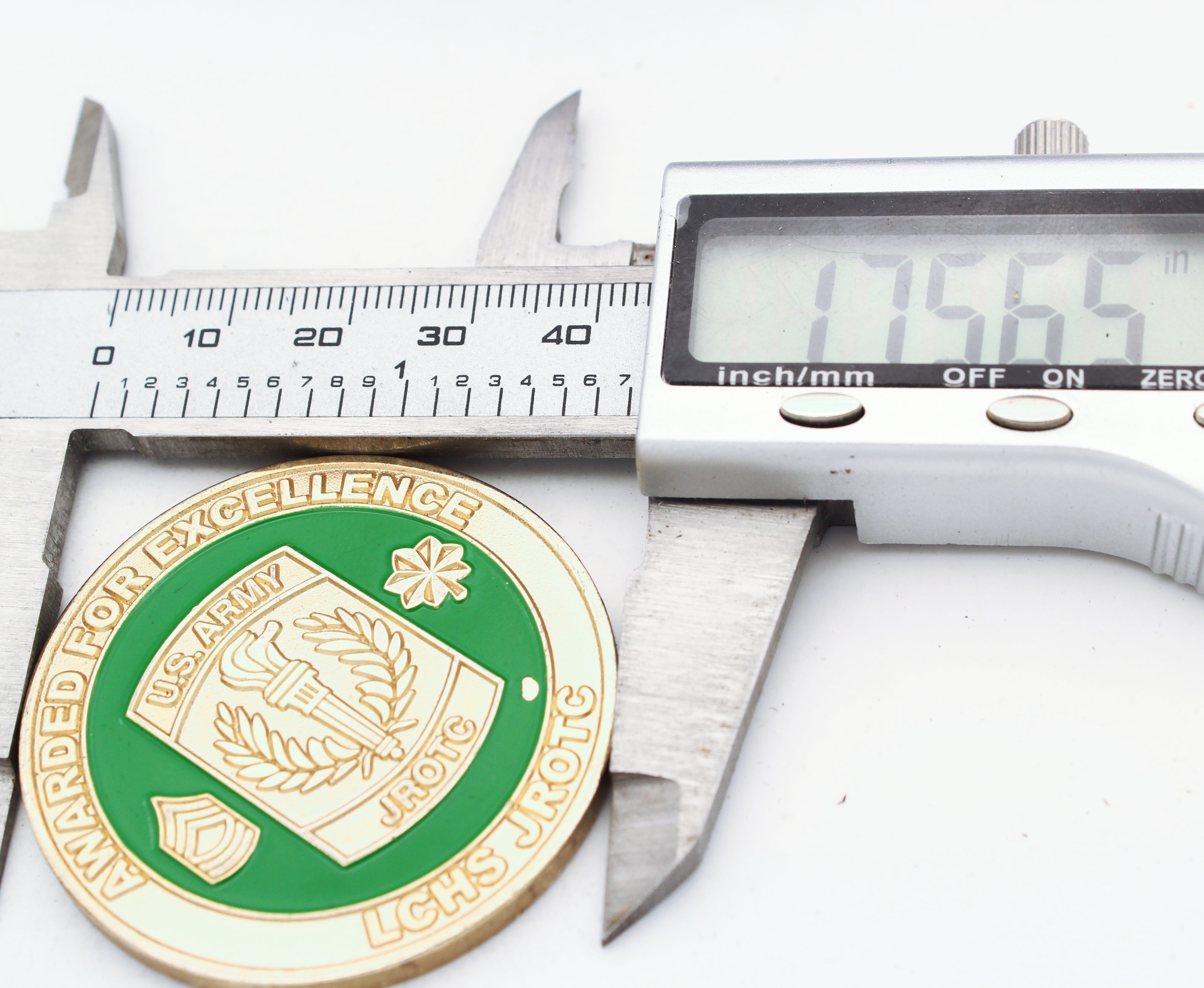 U.S. Army JROTC LCHS Red Devils Awarded for Excellence Challenge Coin 1.75" pre-owned