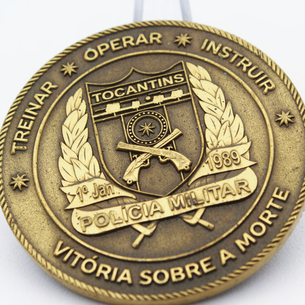 Caveira do Sol Operações Especiais Challenge Coin 2 Inch Brazil Special Police Collectible Pre-owned