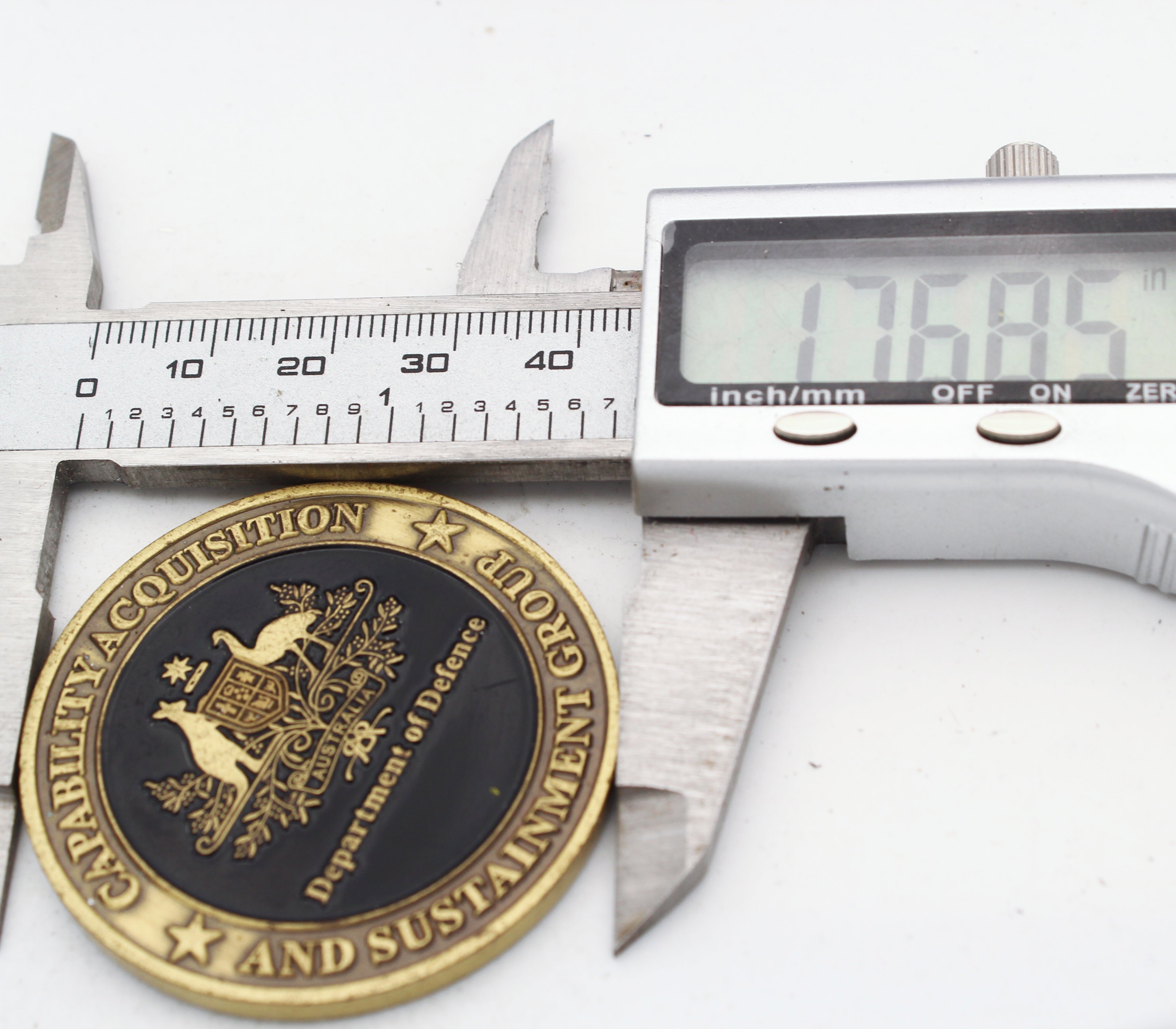 Australian Department of Defence EOD Explosive Ordnance Challenge Coin 1.75" Pre-owned