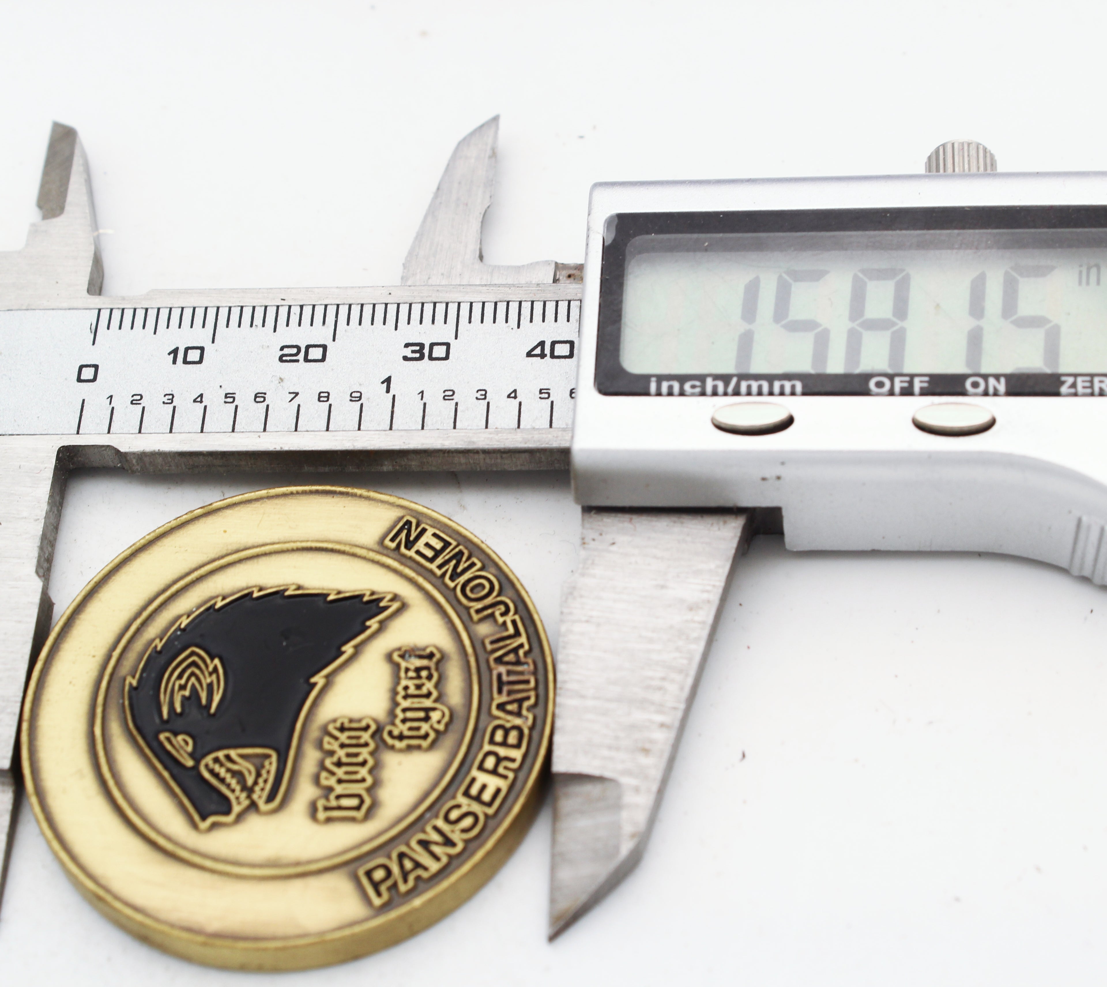 Norwegian Army Panserbataljonen Armored Battalion Challenge Coin 1.6" Pre-Owned Copper