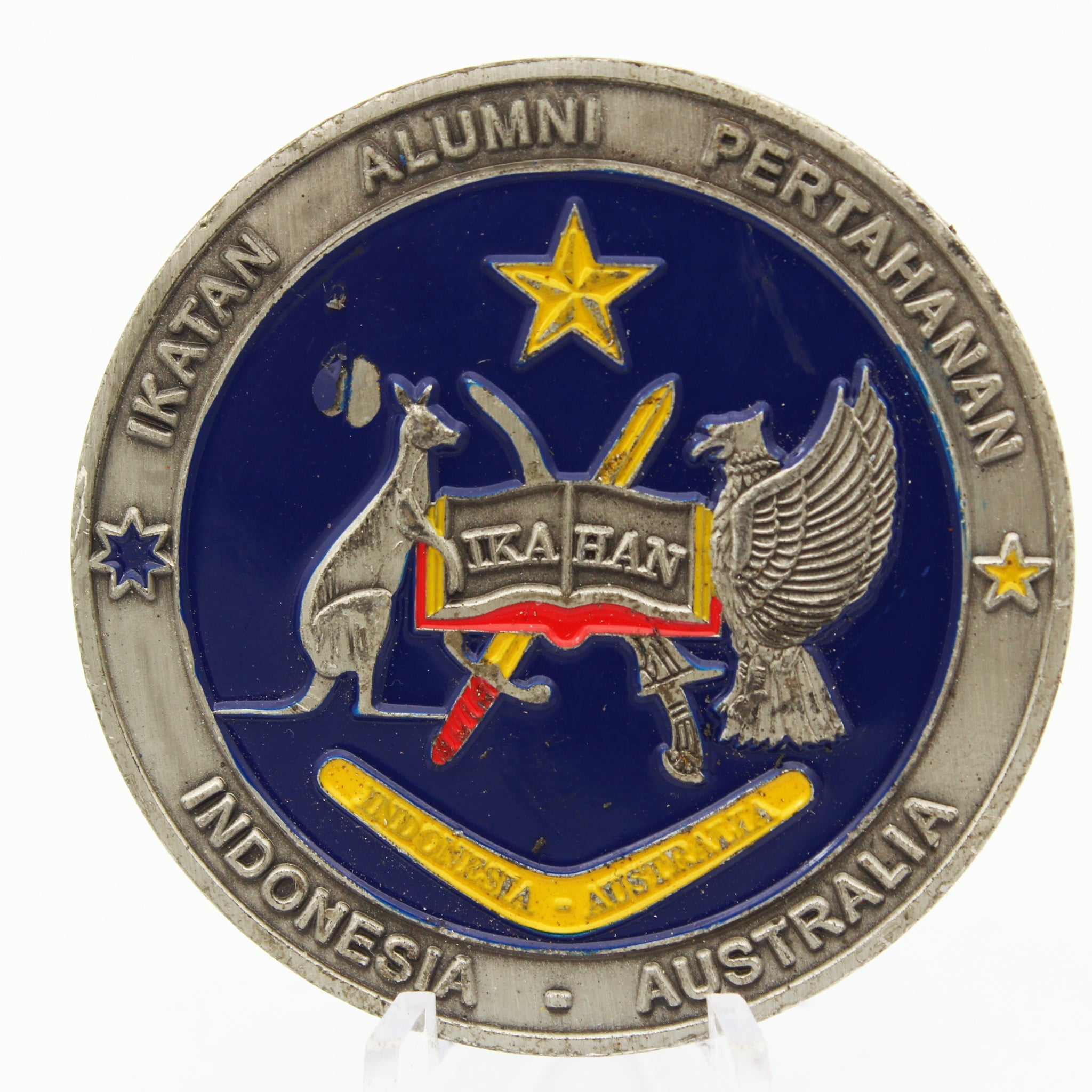Indonesia Australia Defense Alumni Challenge Coin 2 Inch Military Collectible Pre-owned