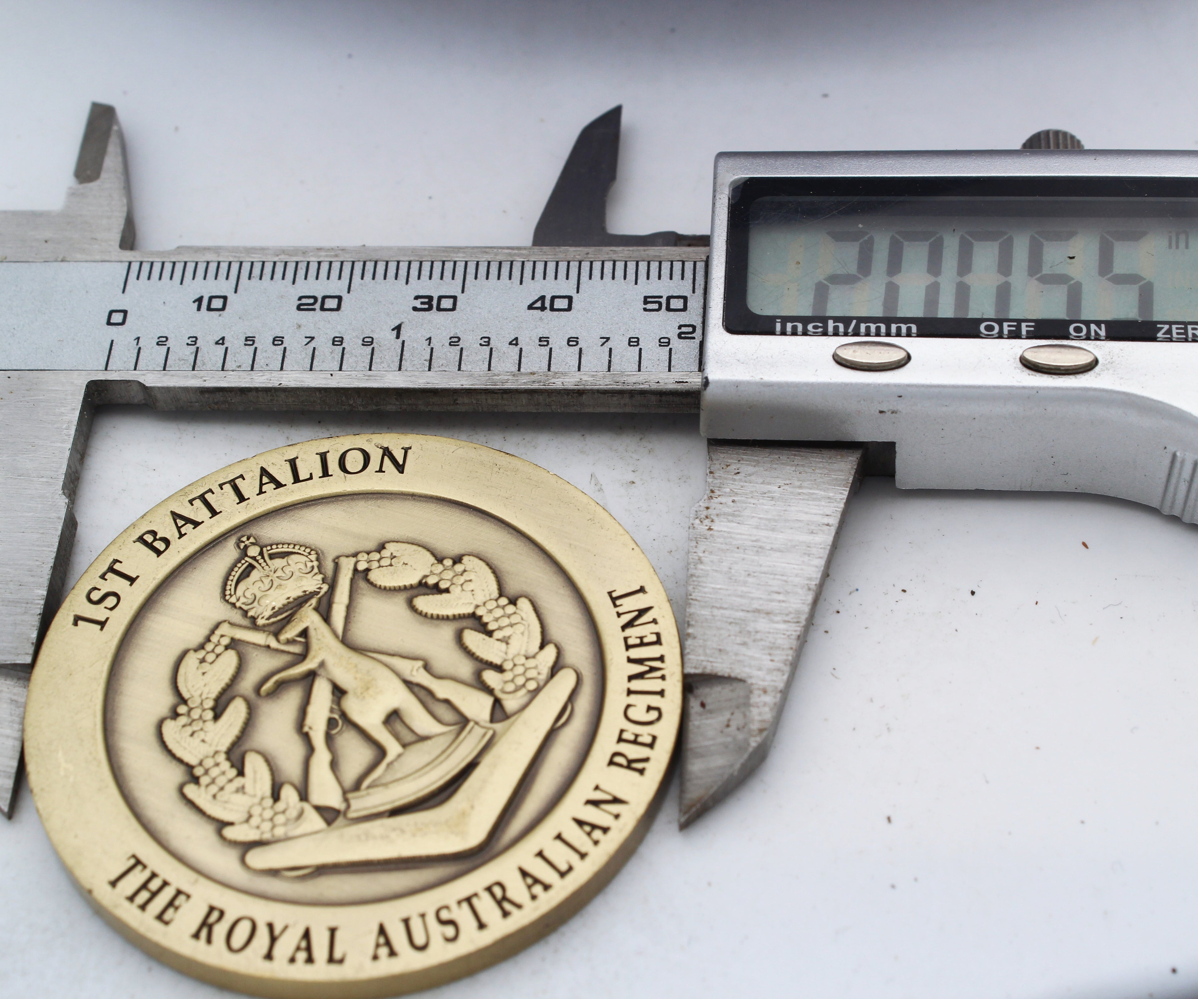 1RAR Bravo Company Royal Australian Regiment Challenge Coin 2” Copper Collectible Pre-owned
