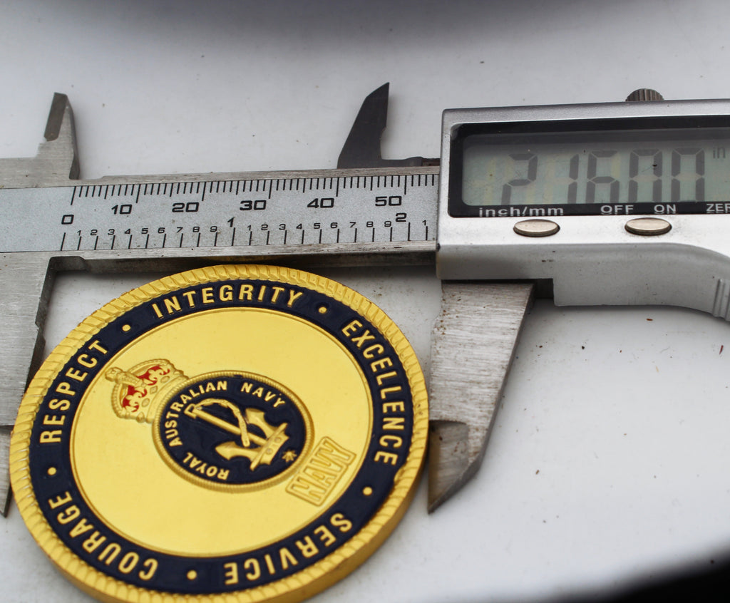 Royal Australian Navy Commander Fleet Air Arm Challenge Coin 2” Copper Collectible Pre-owned