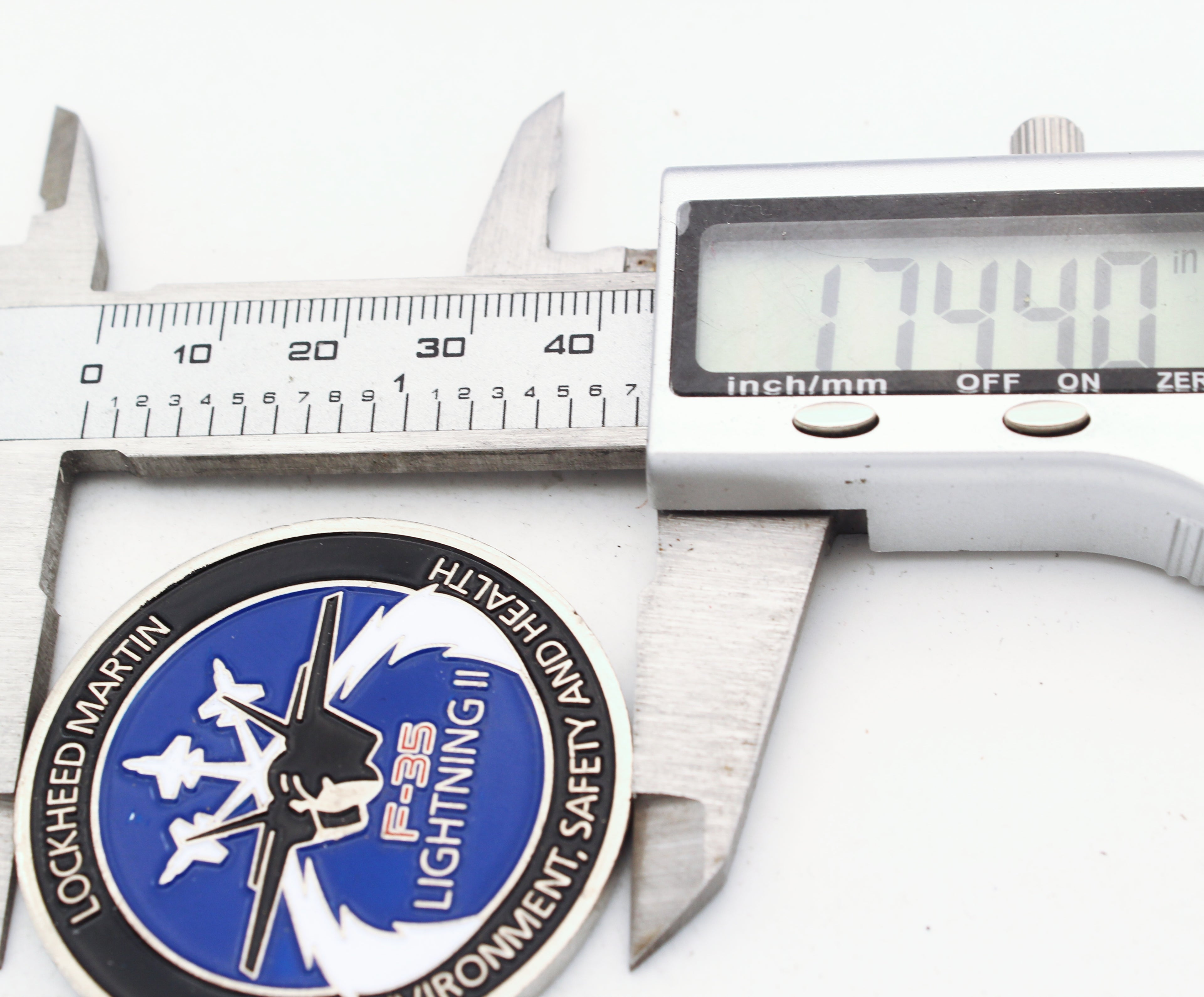 Lockheed Martin F-35 Lightning II Challenge Coin Target Zero JSF Program 1.75" Pre-owned