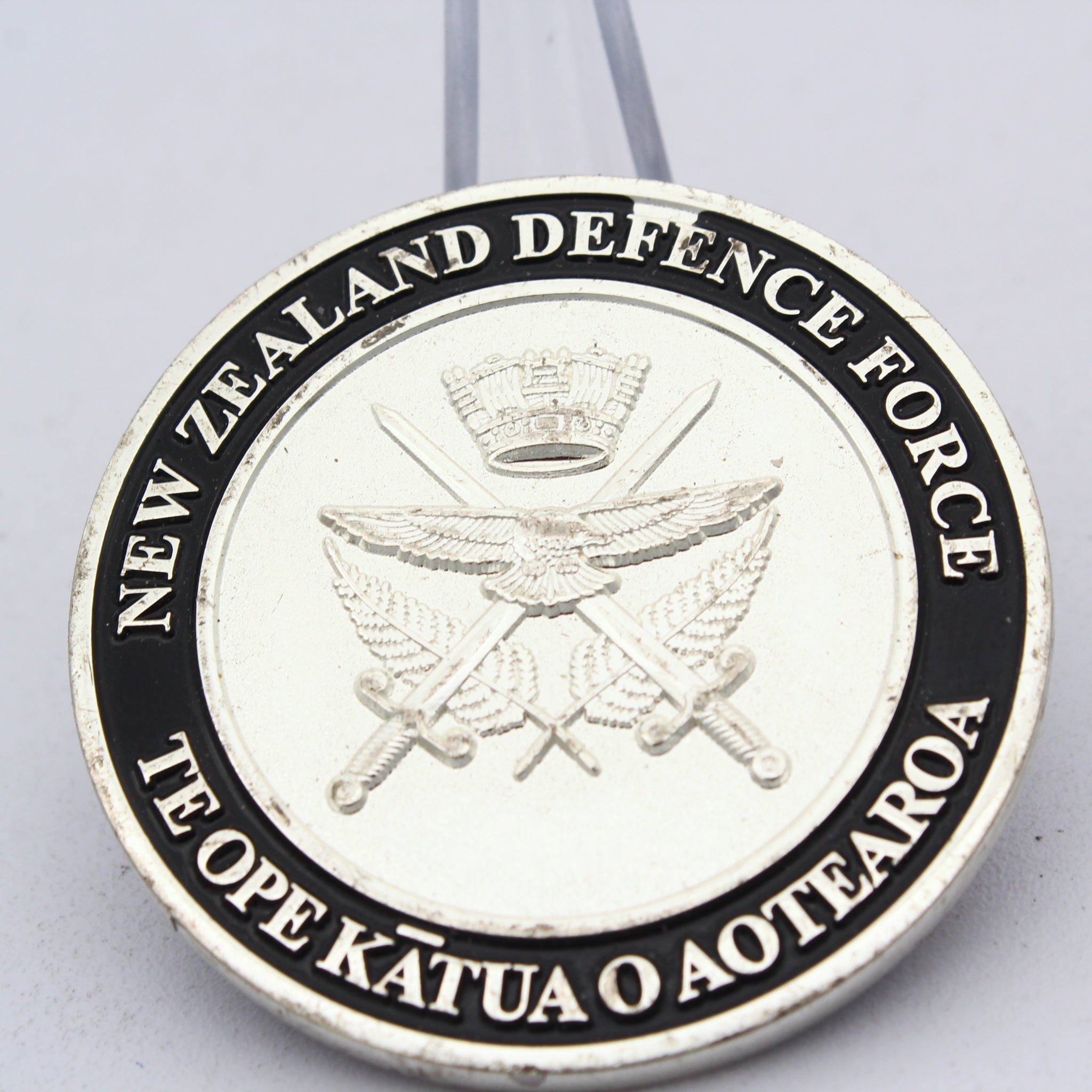 New Zealand Defence Force NZDF Psychology Challenge Coin Military Collectible Pre-owned
