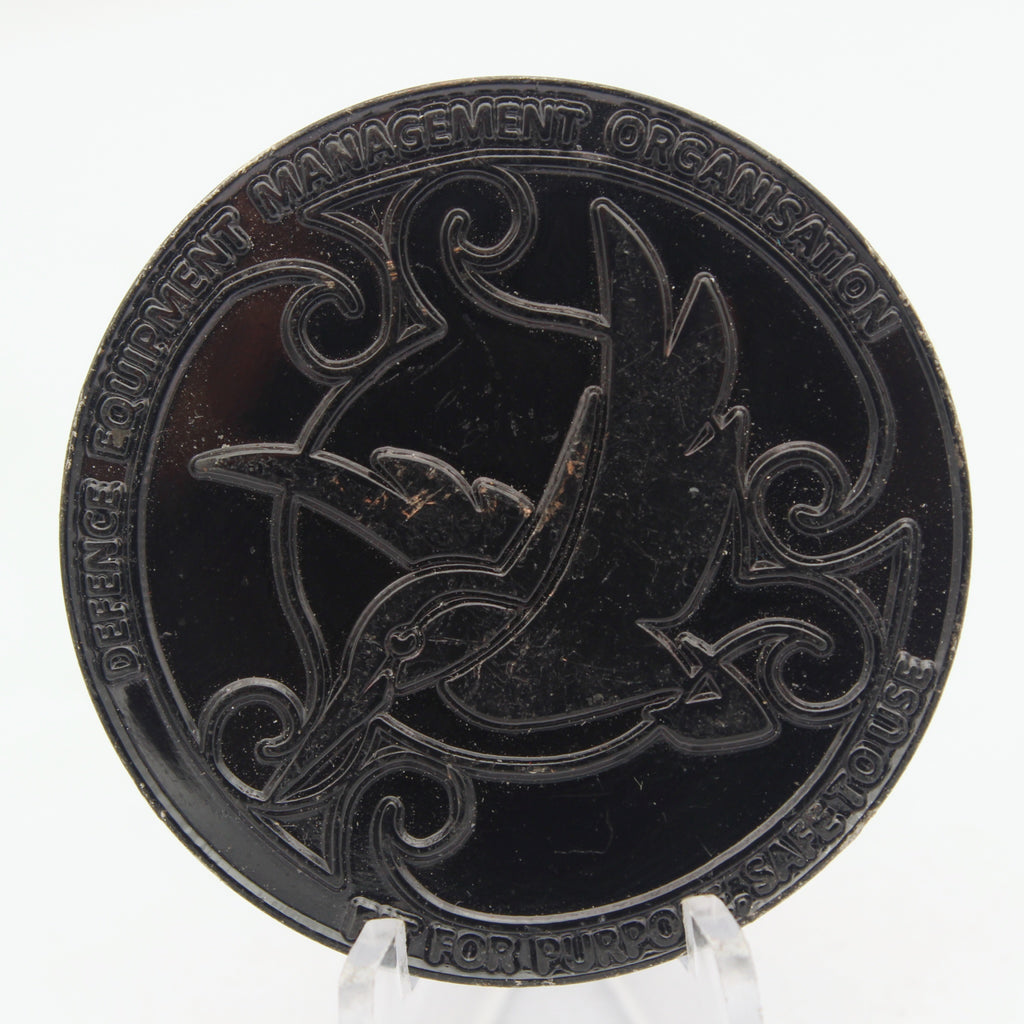 New Zealand DEMO Defence Equipment Management Organisation Challenge Coin Pre-owned