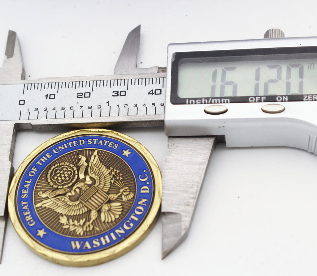 Great Seal of the United States Challenge Coin Washington DC Capitol Building 1.6 Inch Collectible Pre-owned
