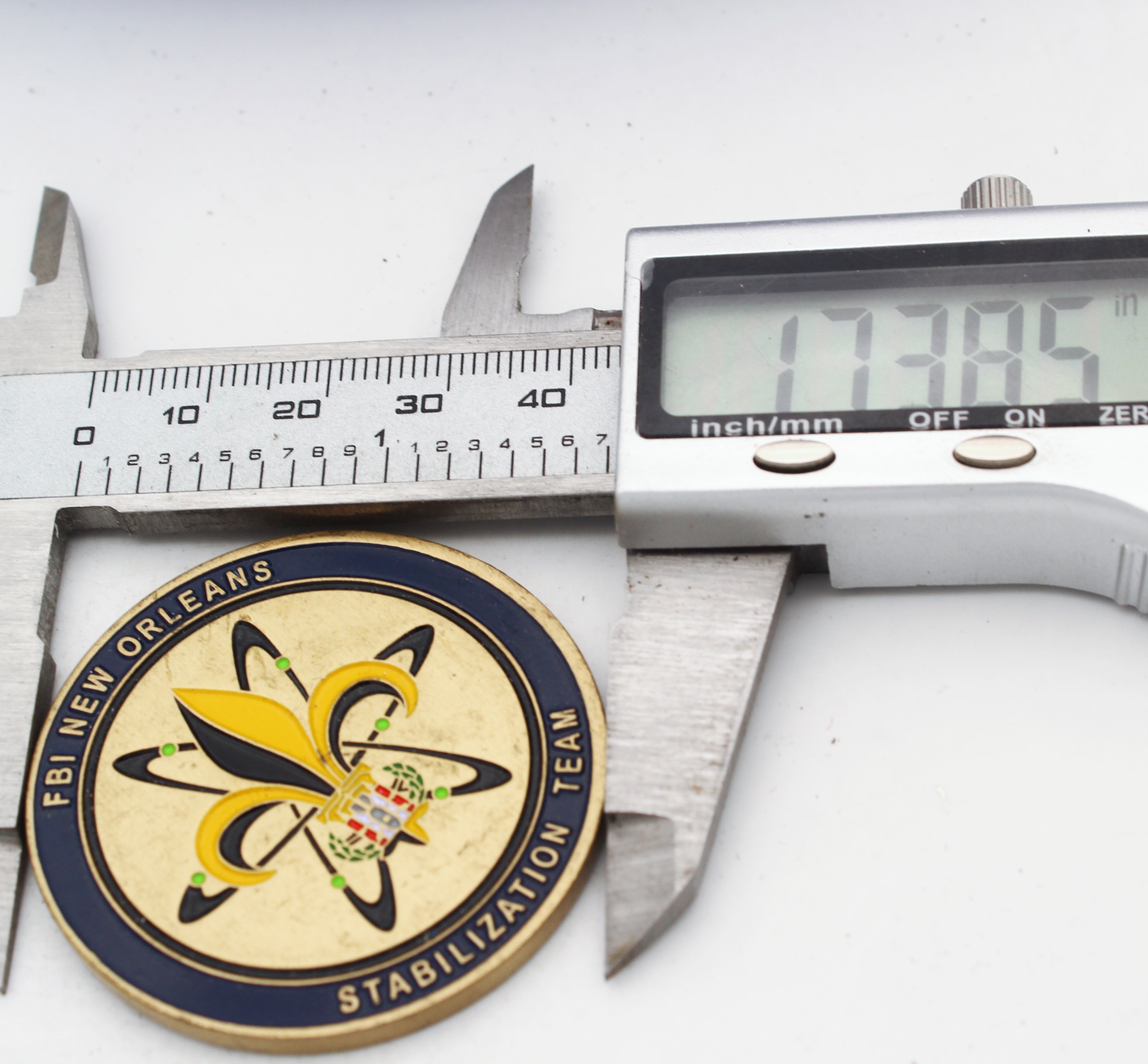 FBI New Orleans Stabilization Team Challenge Coin 1.75 Inch DOJ Collectible Pre-owned