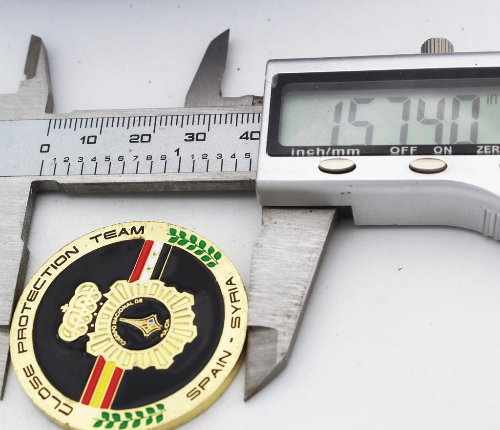 Spanish National Police Close Protection Team Syria Challenge Coin 1.5“ Collectible Pre-owned