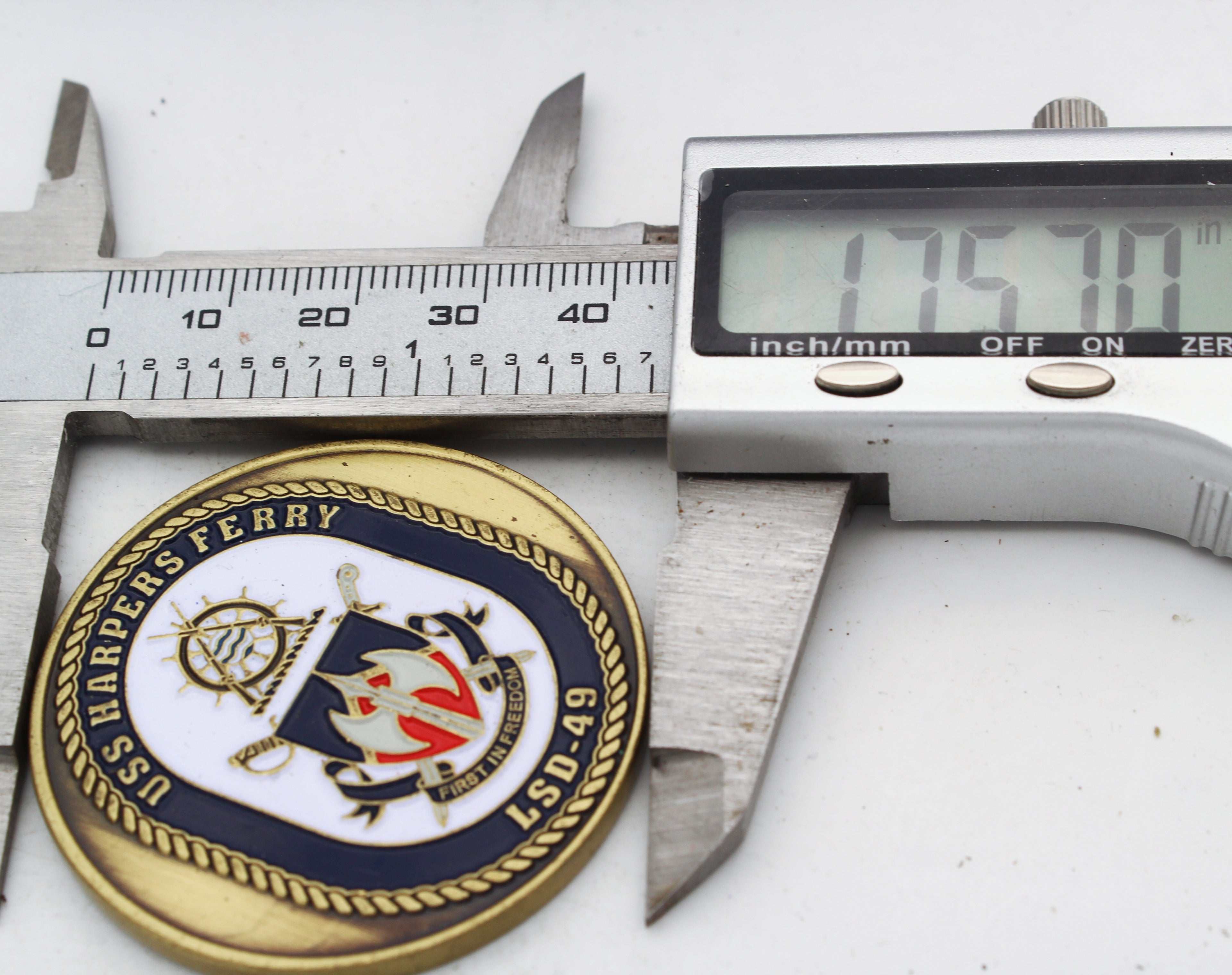 USS Harpers Ferry LSD-49 Challenge Coin US Navy Oath of Enlistment 1.75" Pre-Owned