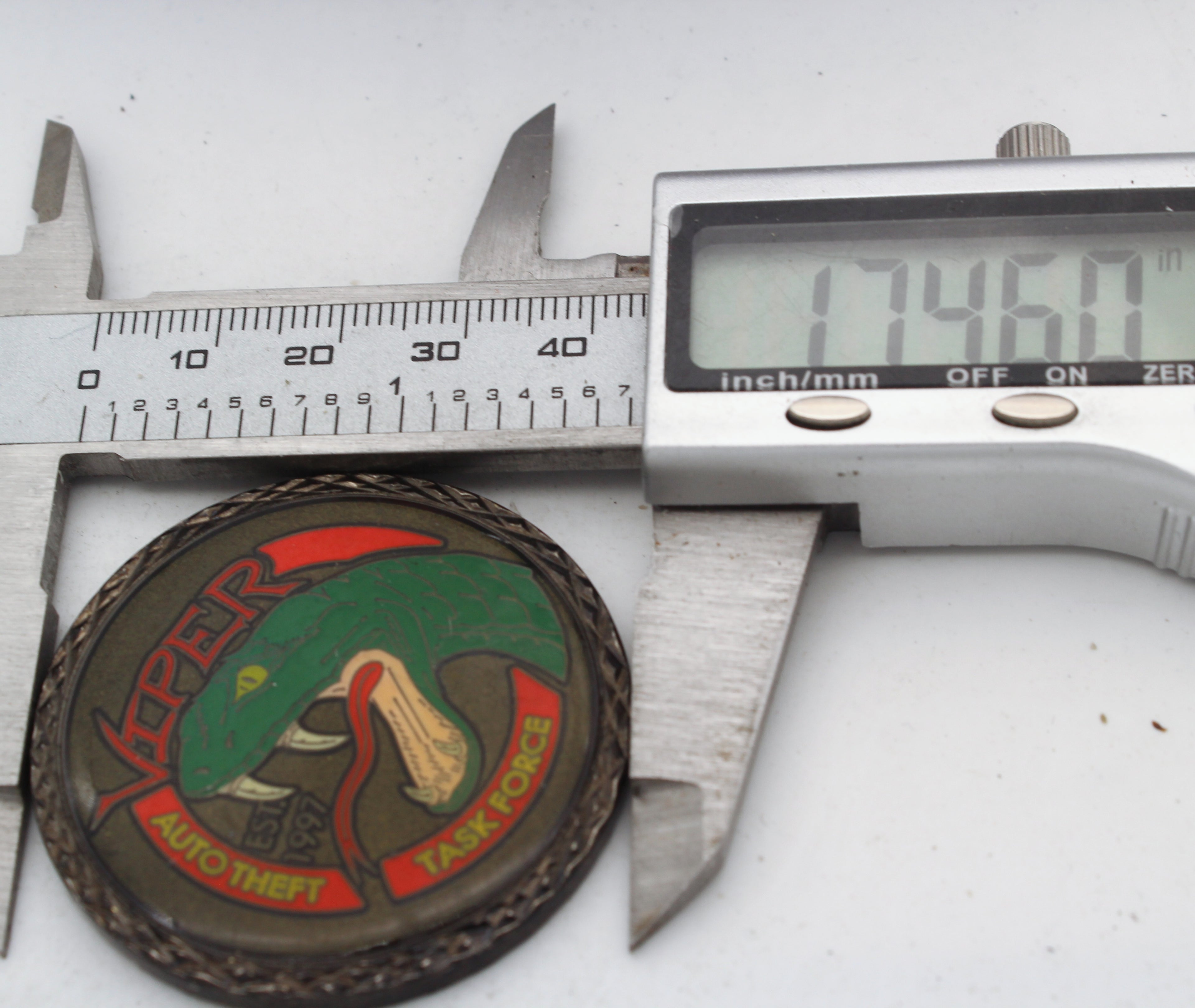 VIPER Auto Theft Task Force Challenge Coin Snake Pit Las Vegas 1.75 Inch Pre-Owned