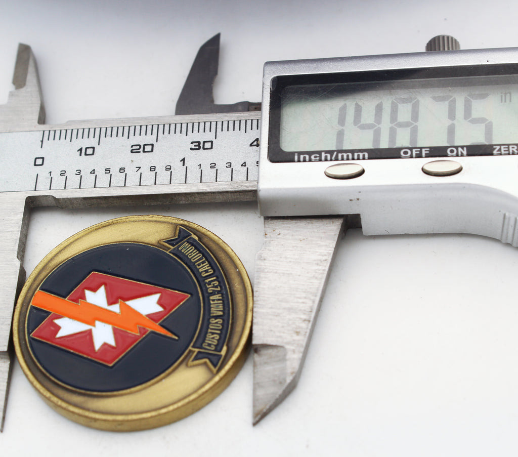 Custos VMFA-251 Caelorum Thunderbolts Unit Challenge Coin Lightning Cross 1.5 Inch Copper Pre-owned