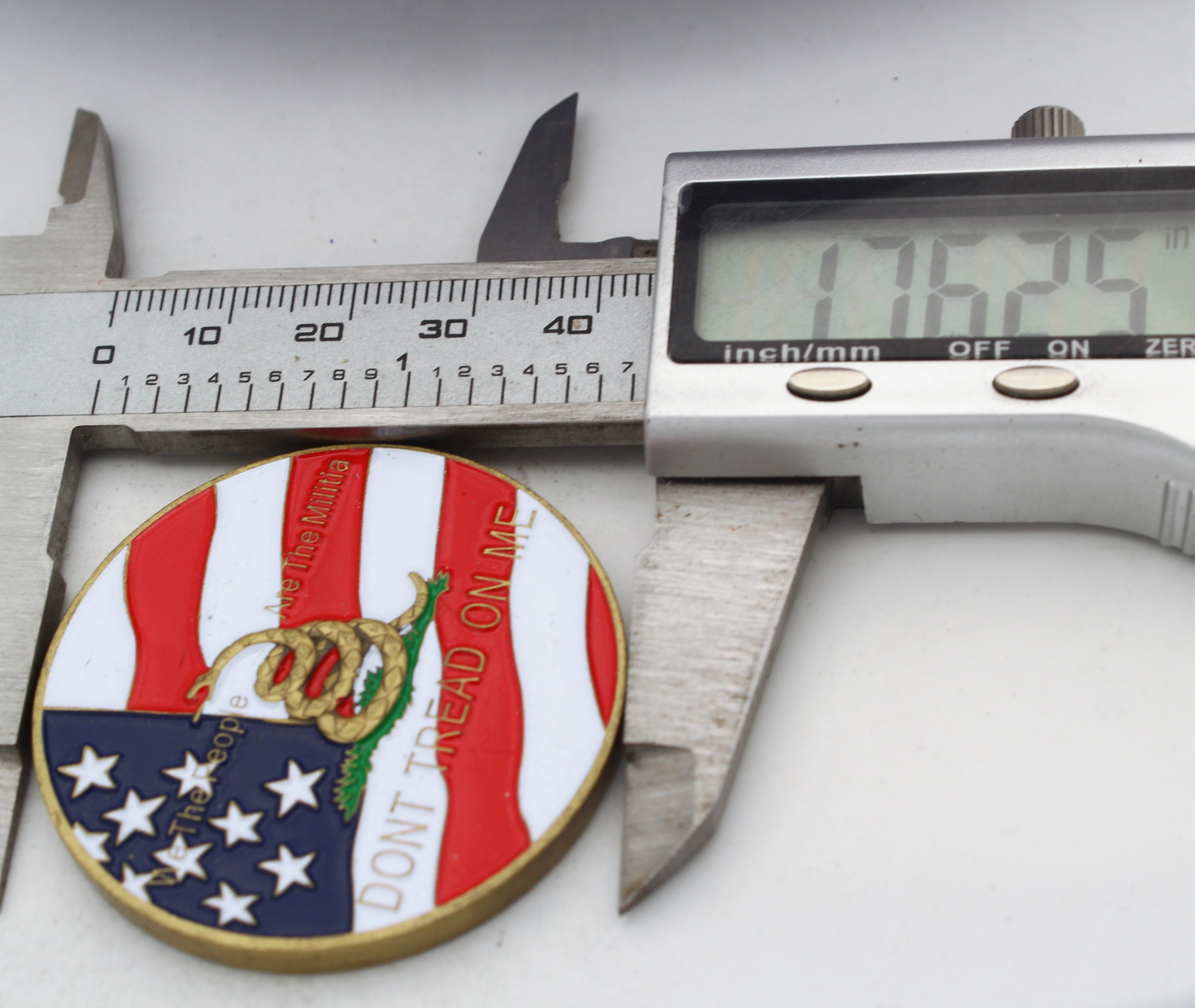 Don't Tread On Me Challenge Coin 2nd Amendment Patriotic Gadsden Flag 2013
