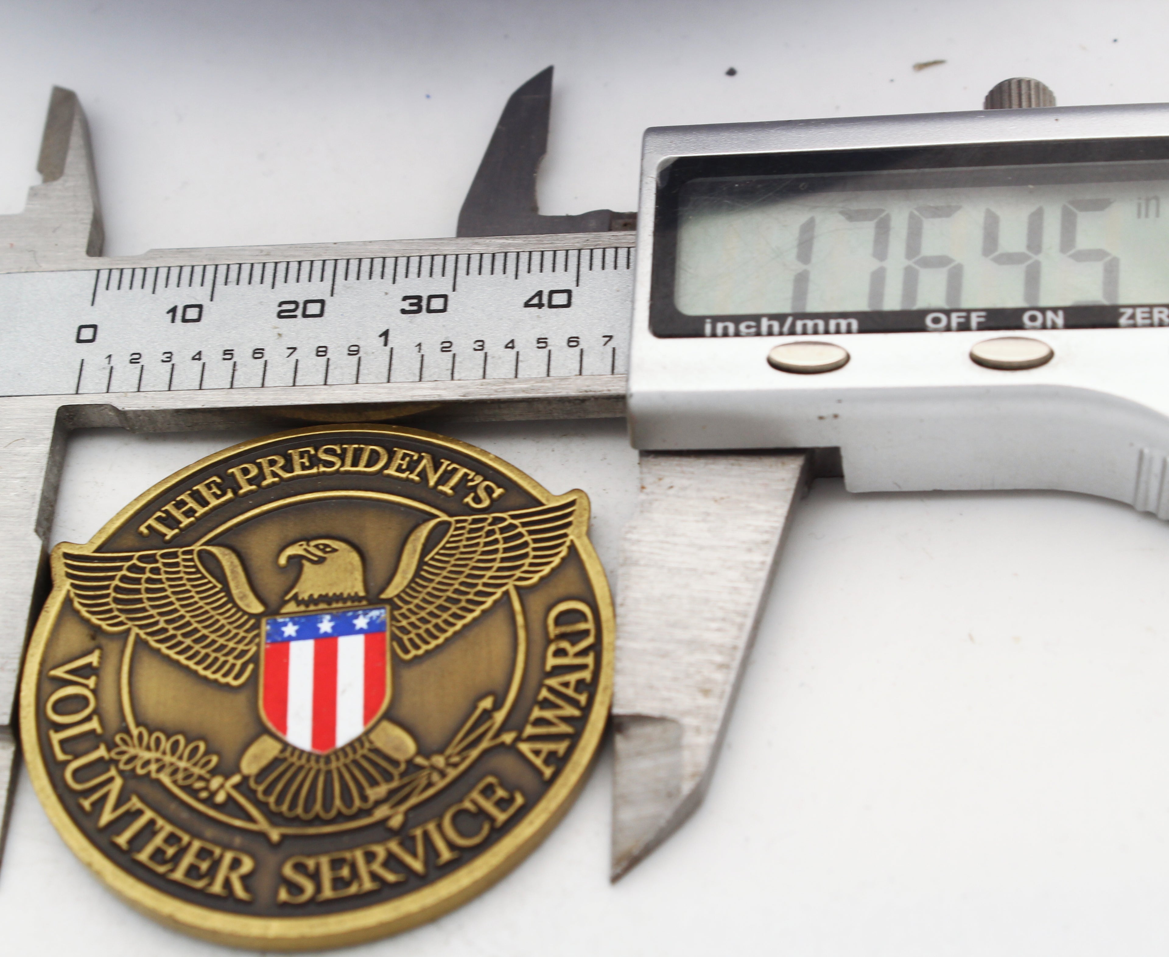 The President's Volunteer Service Award Challenge Coin 1.75" Copper Collectible Pre-owned