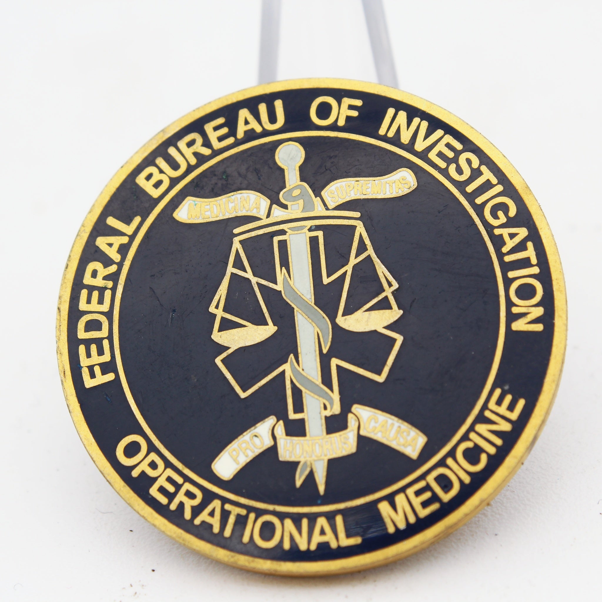 FBI Federal Bureau of Investigation Operational Medicine Challenge Coin 1.5" Pre-owned