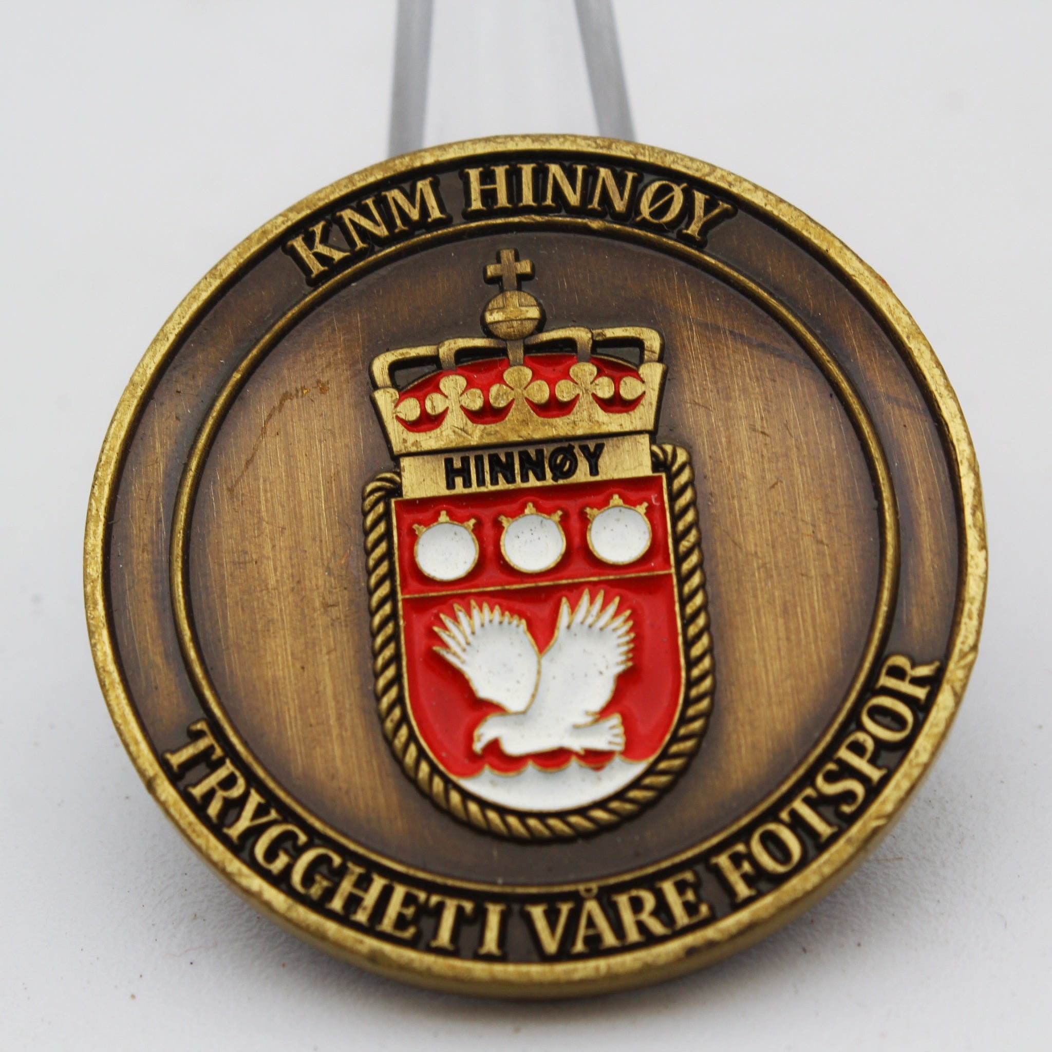 KNM Hinnøy HNoMS Royal Norwegian Navy Ship Challenge Coin 1.5” Copper Collectible Pre-owned